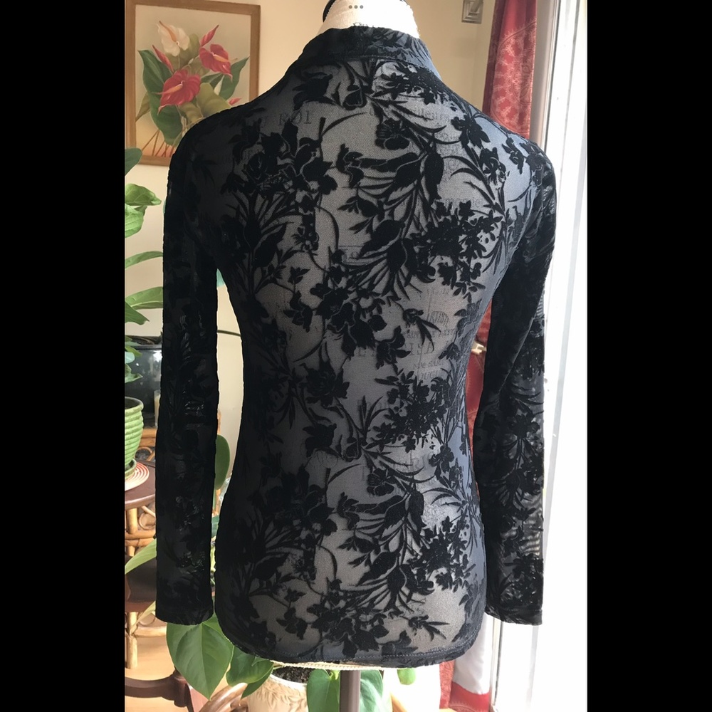 Cheongsam Goth Stretchy Flocked Top w/ Faux Leather Closures NWOTs Tag L, but M - Picture 7 of 7